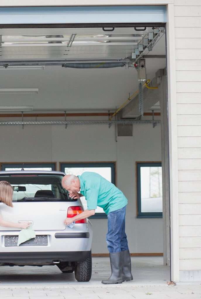 installation dépannage motorisation porte de garage électrique